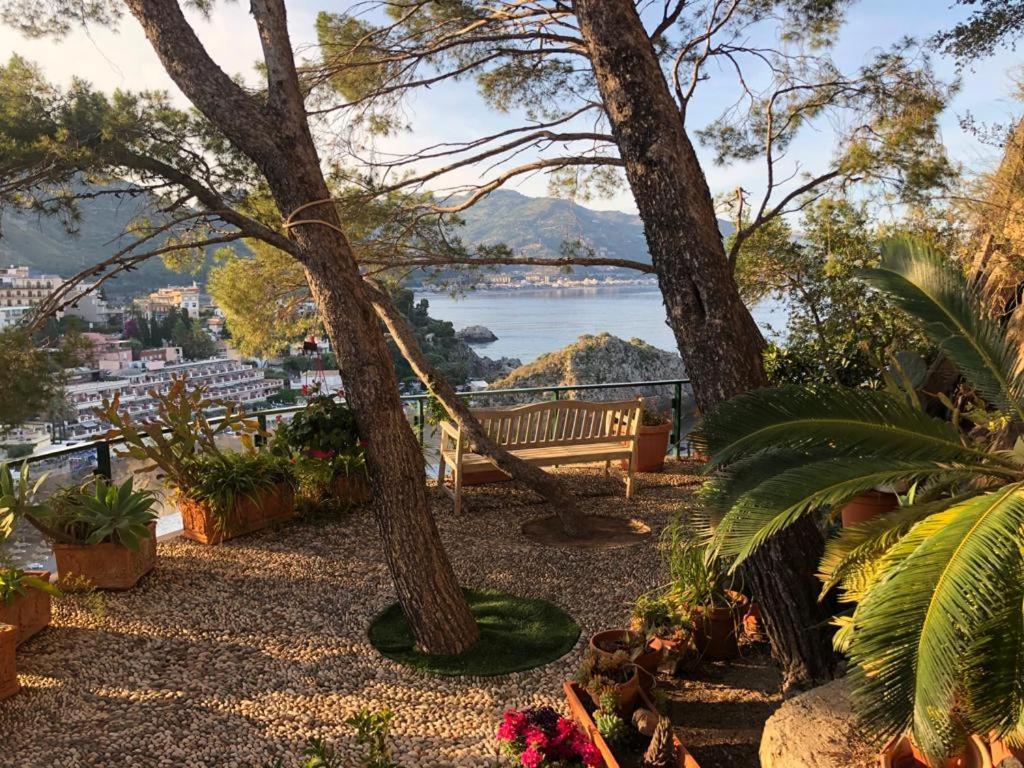 Terrazza Isola Bella Taormina Villa Exterior photo